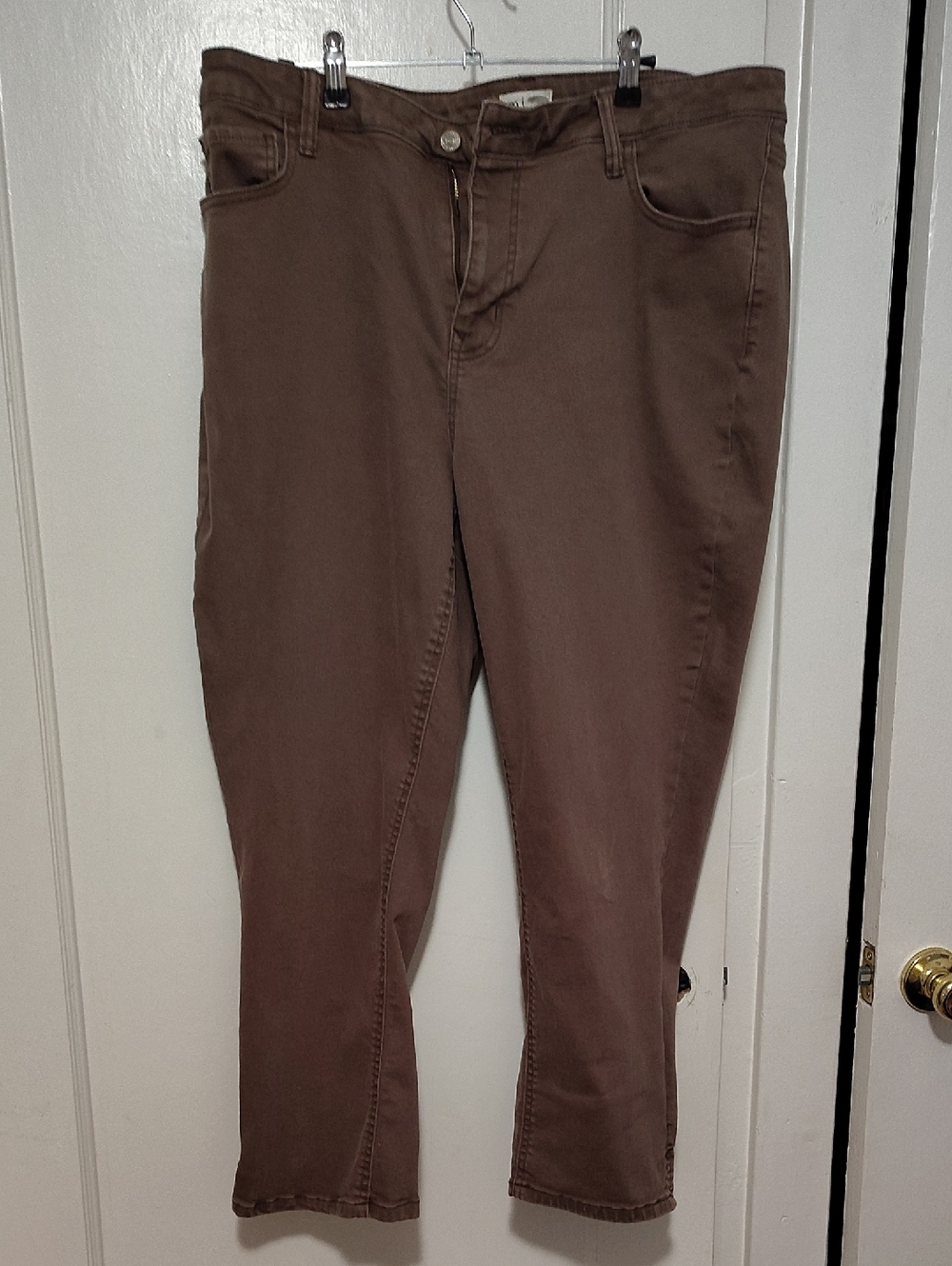 High-Rise Brown Cropped Ankle Jeans – Stretch Slim Fit